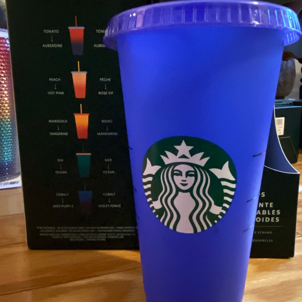 2020 Starbucks color change 24oz tumbler cobalt